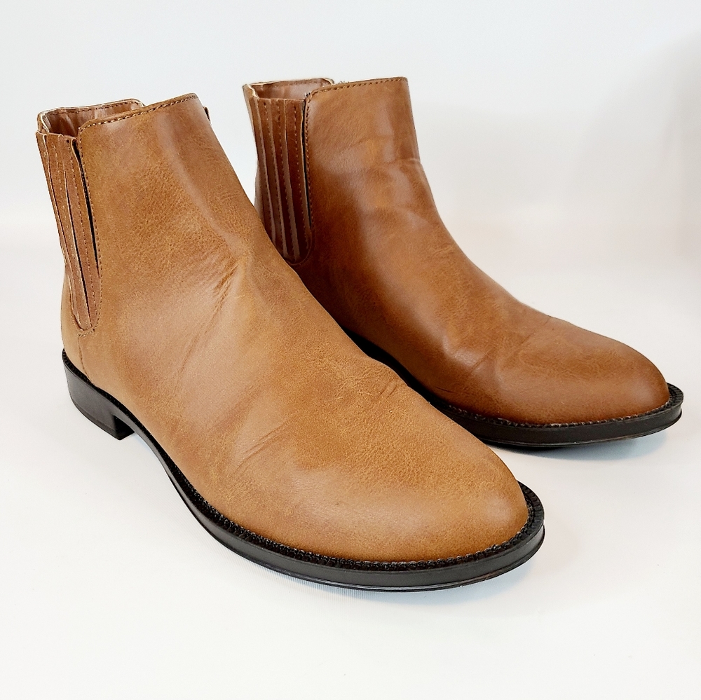 American Eagle AEO Brown Ankle Booties Slip On Boots Size 6